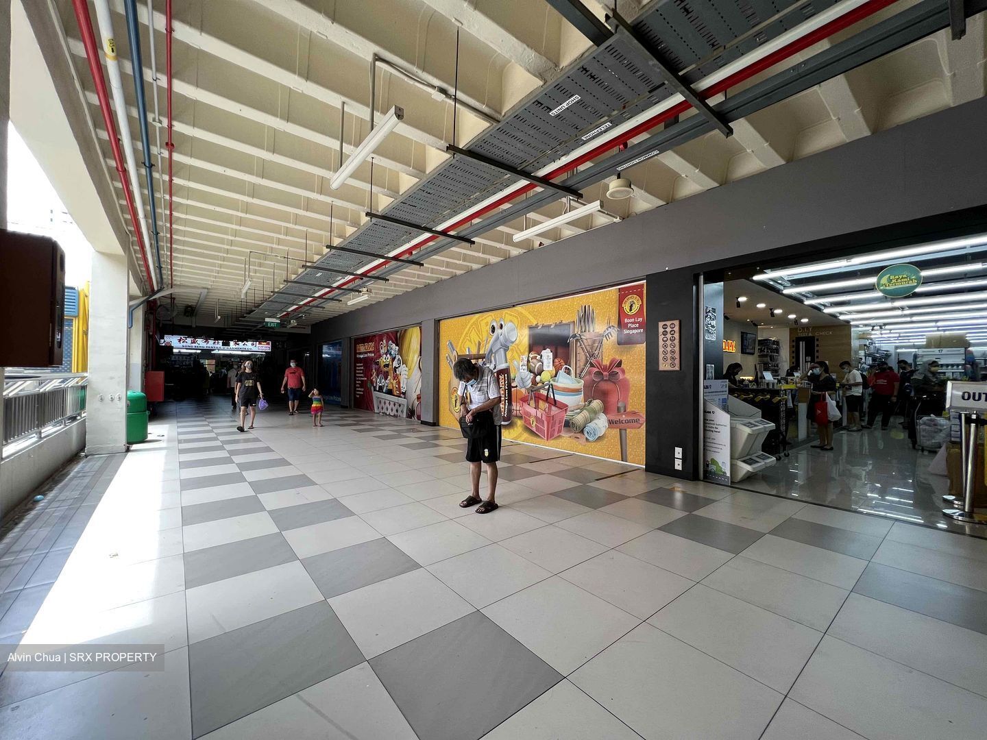 Boon Lay Shopping Centre (D22), Shop House #425736881